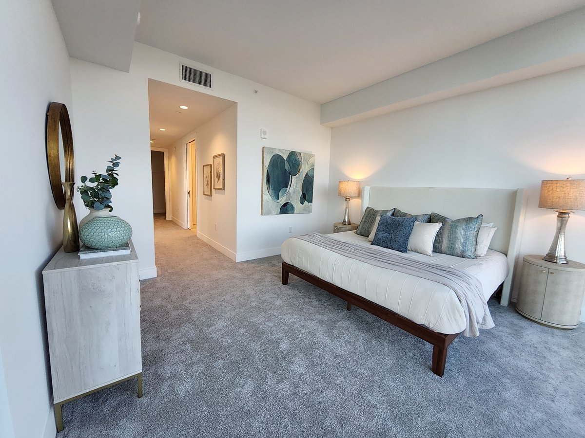 Reflections St. Pete coast bedroom